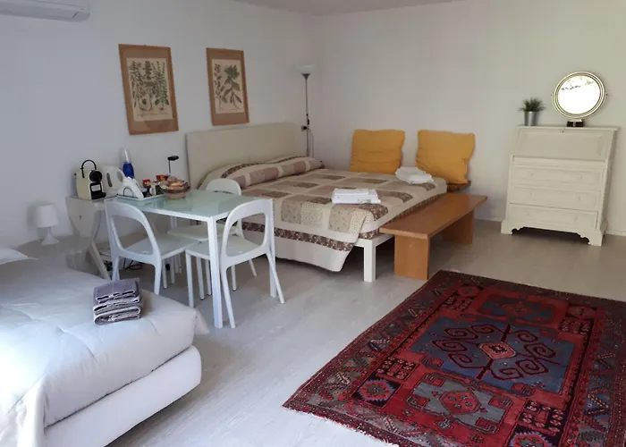 San Lazzaro Room San Lazzaro di Savena