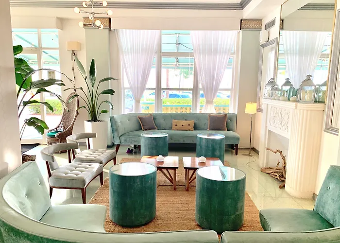 Broadmore Miami Beach