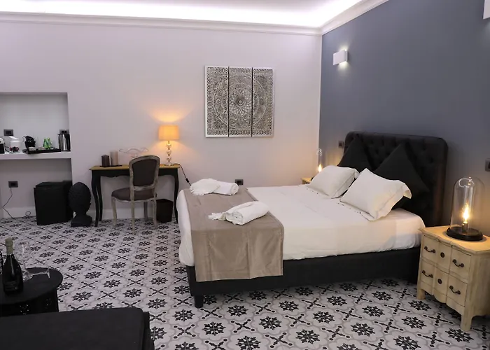 Hotel Domus Centro al Migliarese Tropea