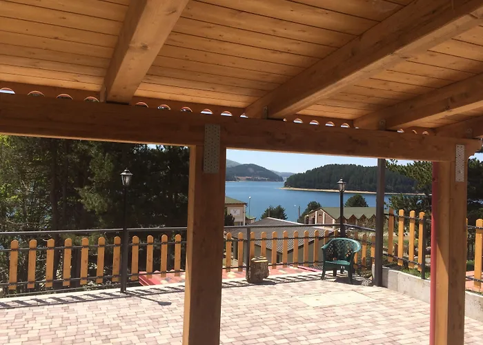 Bed and Breakfast A Due Passi Lorica