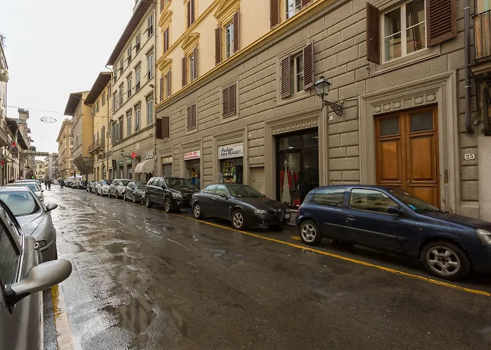 Bed and Breakfast Residenze d'epoca Collection-Sant'Anna Firenze