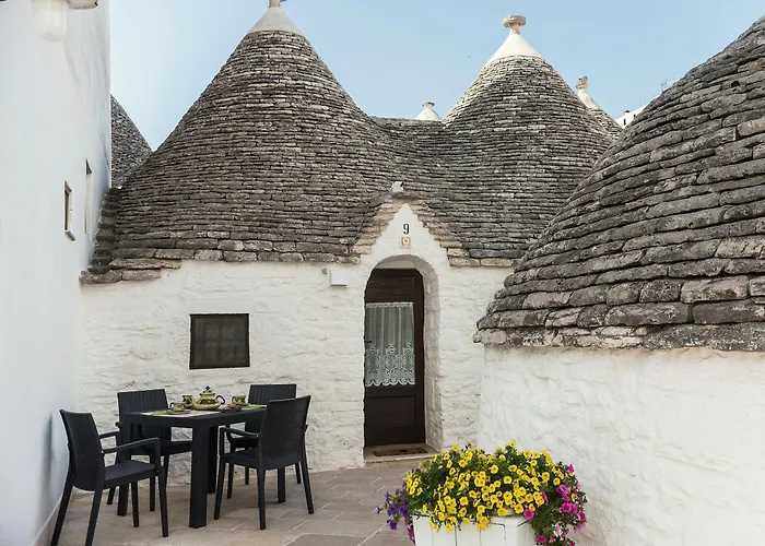 Trulli Family - Trulli&Cummerse Alberobello