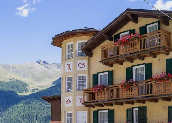 Hotel Centrale Peio