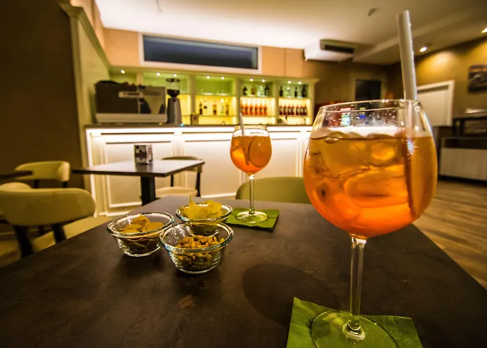 Hotel Perlage Florence - Free City Tax Until 31St May -With Private Parking & Fast Wifi Scandicci