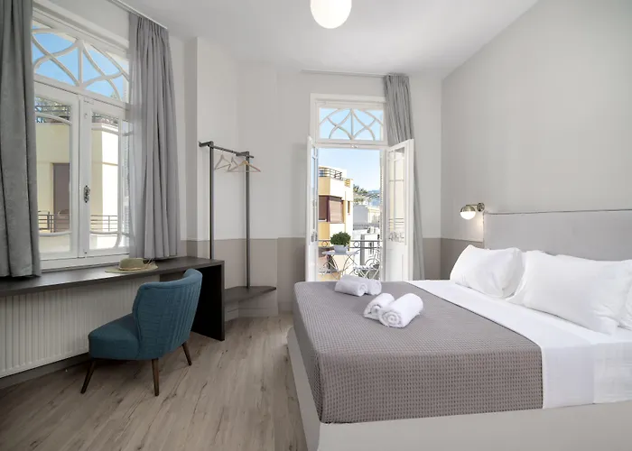Plaka Arch Suites Atene