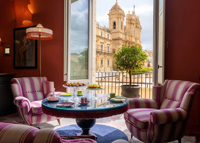 Q92 Noto Hotel