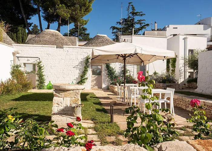 Trulli in corte Alberobello