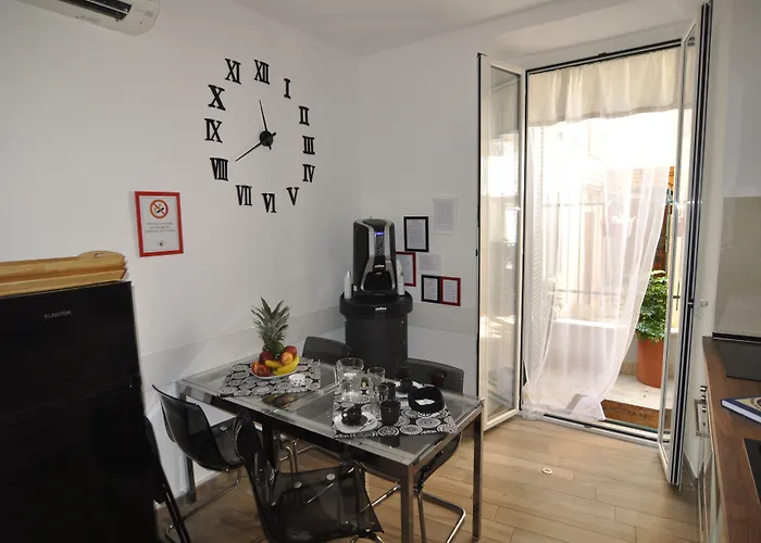Flatinrome Trastevere Deluxe Rooms - Jacuzzi - Accetta Bonus Vacanze