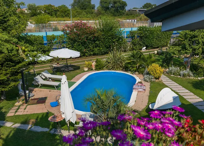 Bed and Breakfast Au Jardin Fleuri San Giovanni Lupatoto