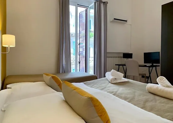 Hotel A due passi dal ponte Taranto