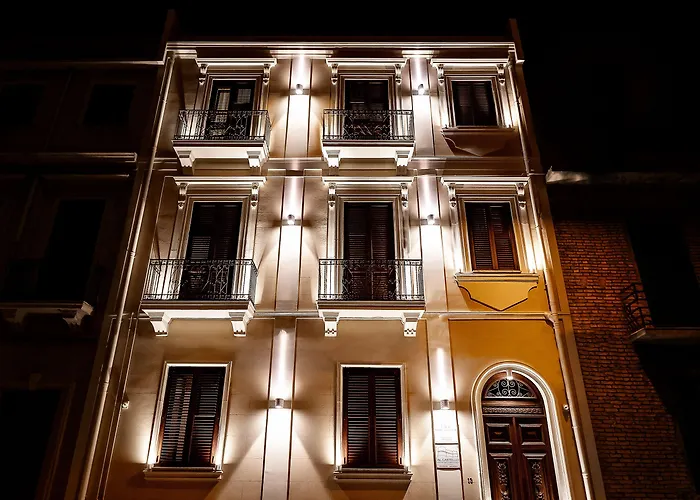 Elite Accommodations & Hydromassage Pool Reggio Calabria