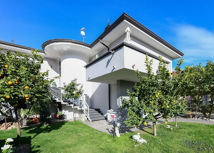 villa giulia Toscolano-Maderno