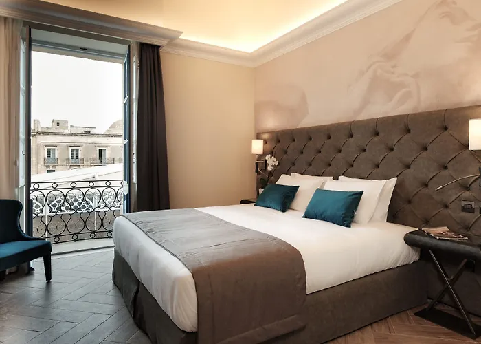 HPM Pjazza Merkanti - Boutique Living La La Valletta