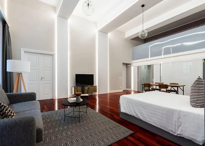 Croce Apartments Roma