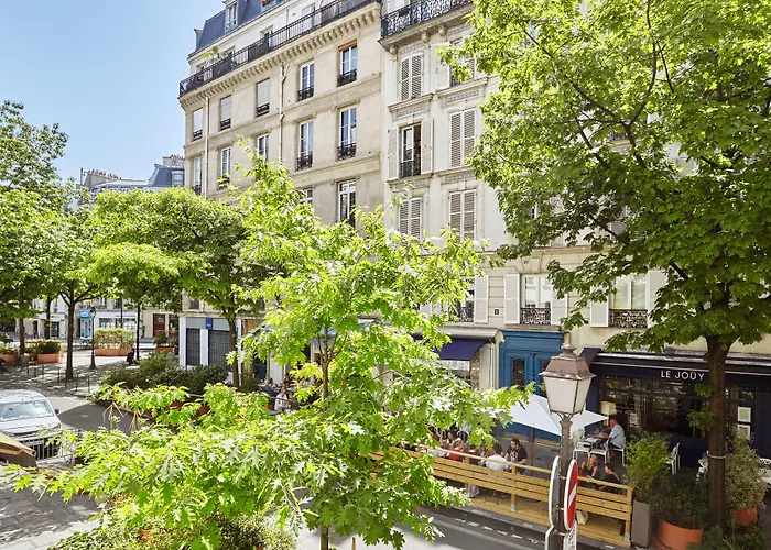 Hotel Le Petit Borda Parigi