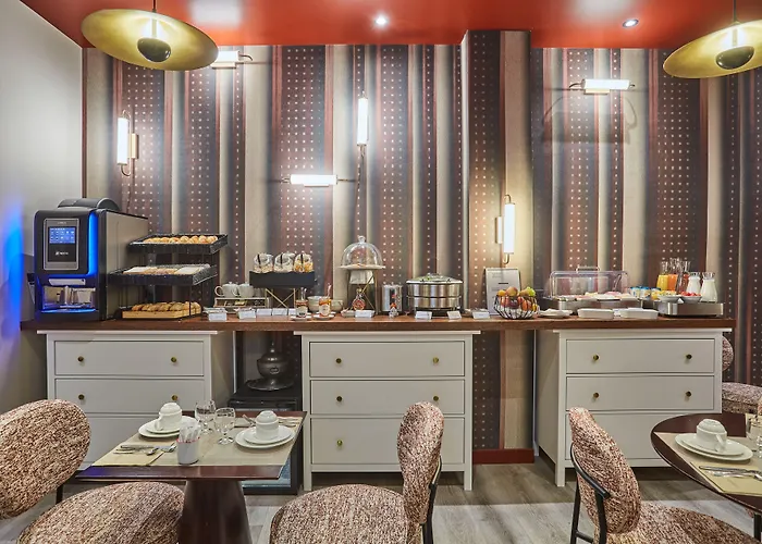 Hotel Lux Picpus Parigi