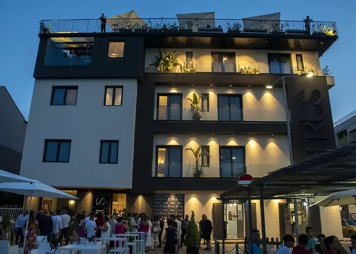 Etrus - Boutique Room & Rooftop Pontecagnano