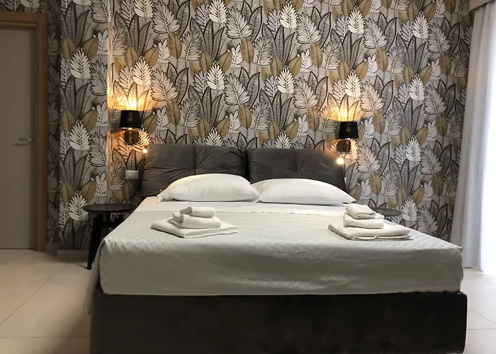 Dante 3 Guesthouse By Apulia Accommodation Bari