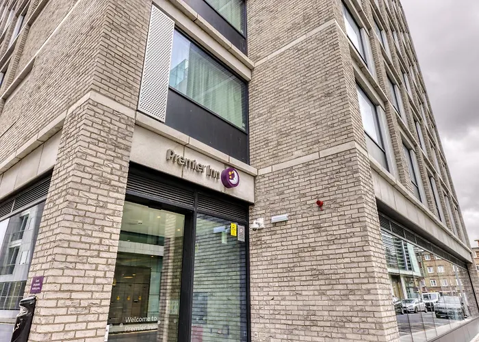 Premier Inn Dublin City Gloucester St South