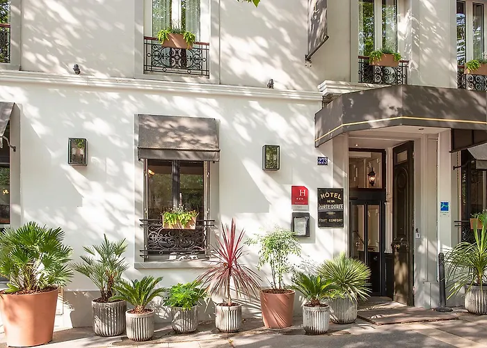 Hôtel De La Porte Dorée Parigi