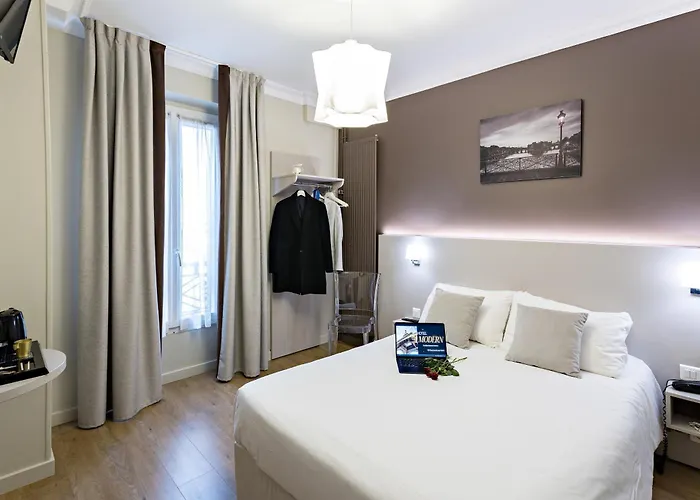Modern Hotel Parigi