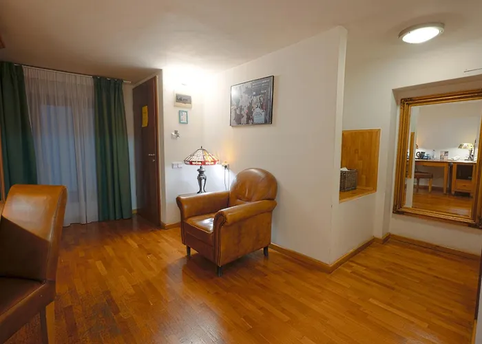 Hotel Rembrandt Old Town Bucarest