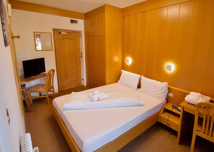Al Piccolo Hotel Vigo di Fassa