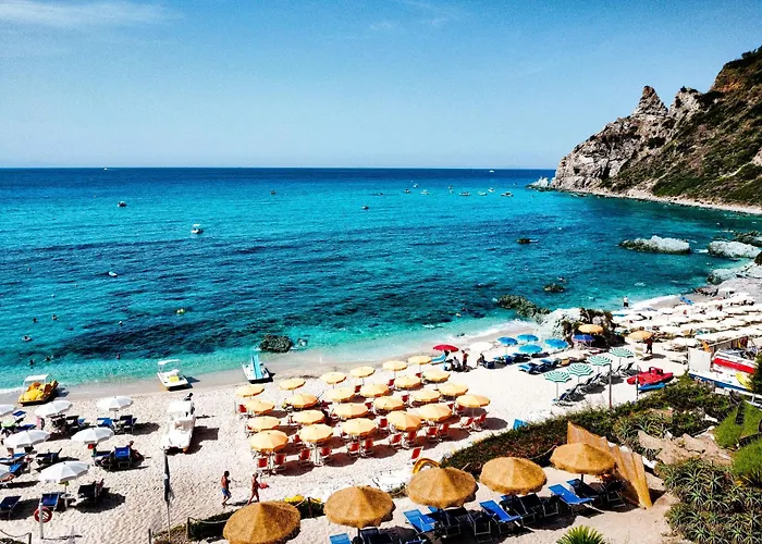 Costa Real - Garden Retreat With Private Beach, Pet Friendly Capo Vaticano