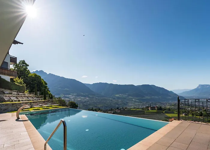 Hotel Lechner Tirolo