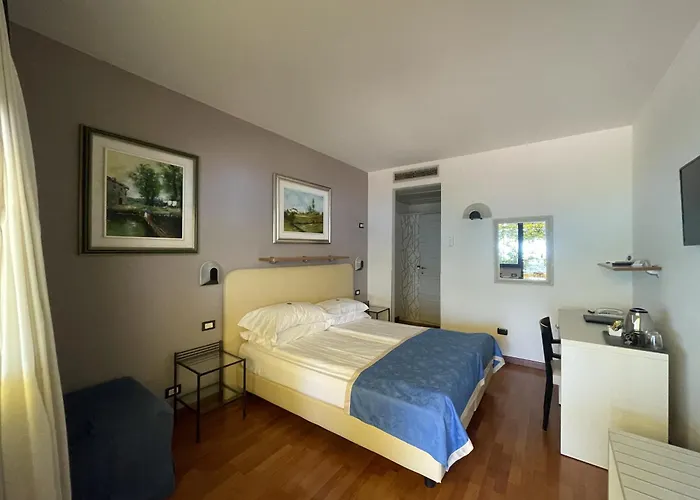 Hotel Villa Carlotta Torri Del Benaco