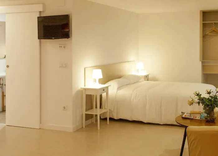 Host & Home Valenza