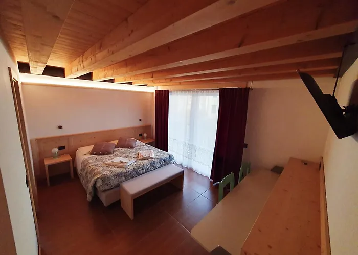 Albergo alla Posta B&B Roana