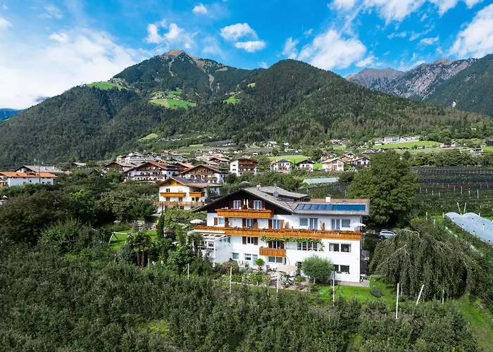 Hotel & Residence Rebhof Tirolo