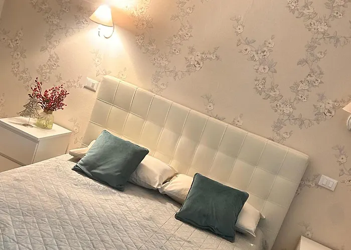 Hotel Lydka Domus Roma