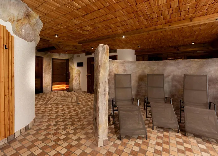 Hotel Villa Jolanda Ziano di Fiemme