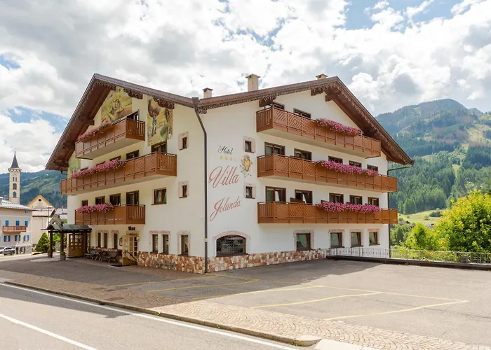 Hotel Villa Jolanda Ziano di Fiemme