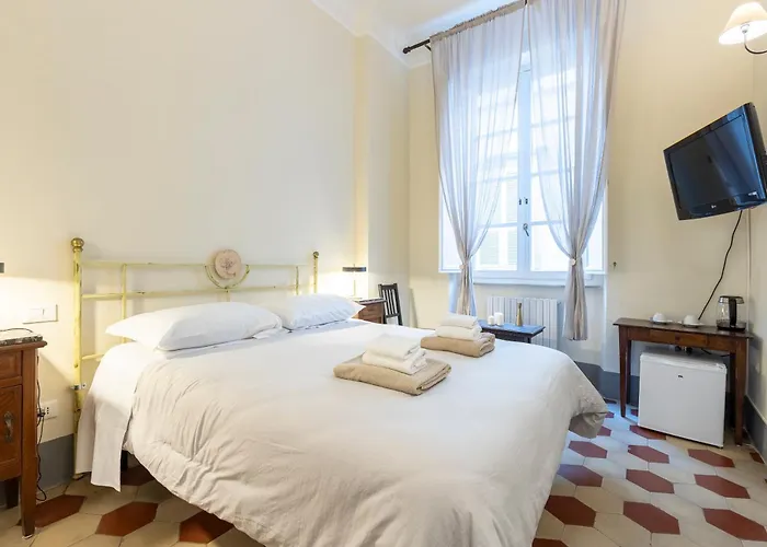 Bed and Breakfast Lucca Charm