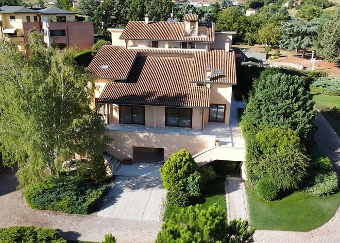Villa Bellavista Luxury Suites LʼAquila