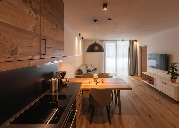 Aparthotel A-Lunis Brunico