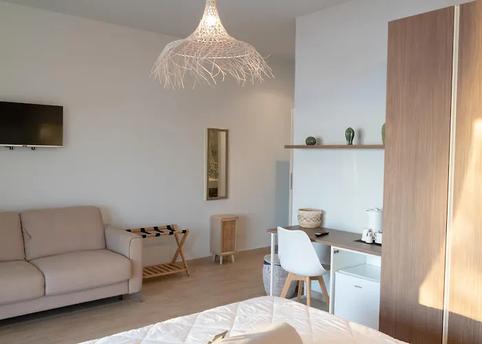 Life House B&B Follonica
