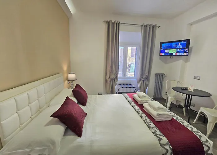 Giulya Guesthouse Hospety Group Roma
