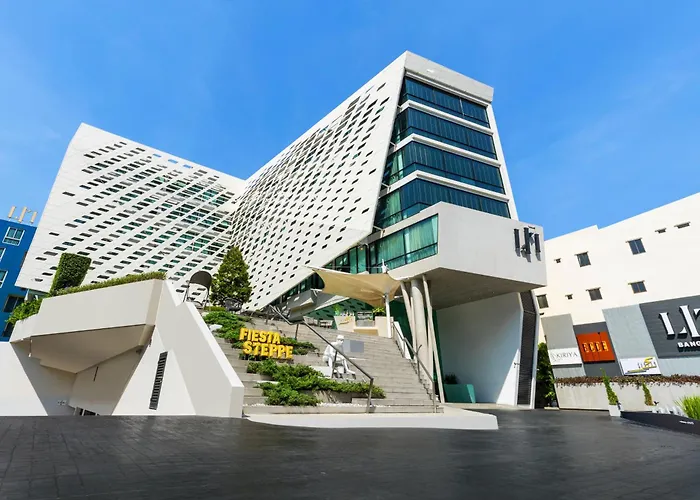 Lit Bangkok Hotel