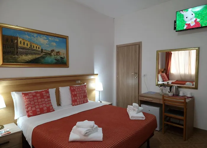 Hotel Tito Mestre