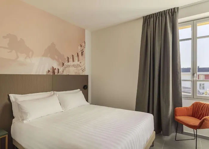 B&B HOTEL Piacenza