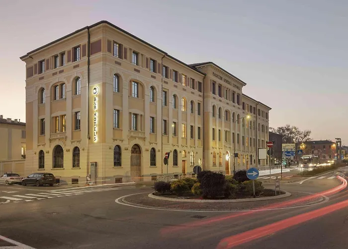 B&B HOTEL Piacenza