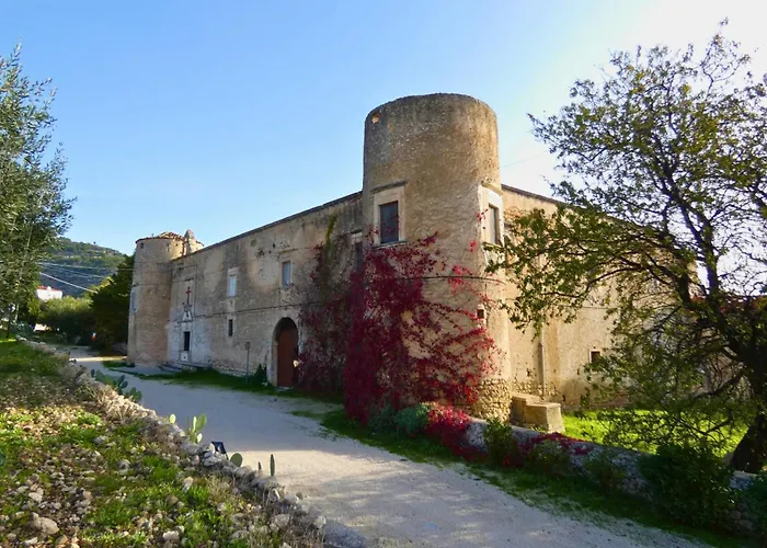 Masseria Barone Gambadoro Monte SantʼAngelo