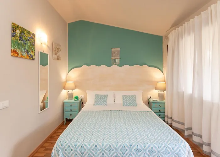 Hotel Domus Francy San Teodoro 
