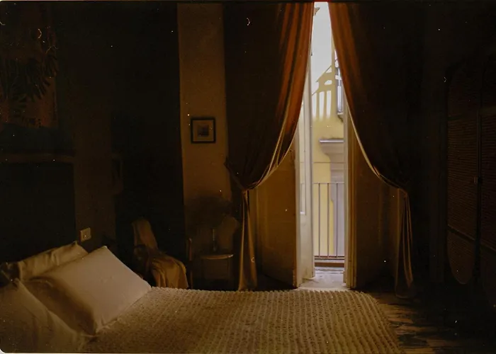 Bed and Breakfast Casa Fanzago Napoli