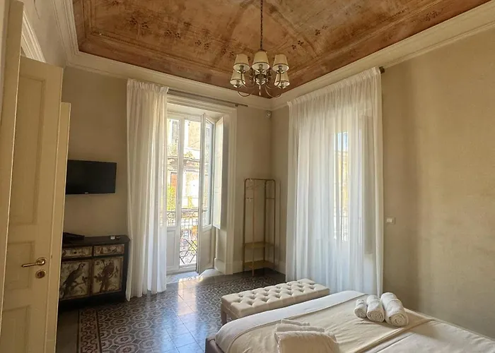 Bed and Breakfast La Dimora di Svevia Catania