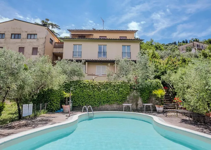 Hotel Girifalco Massa Marittima